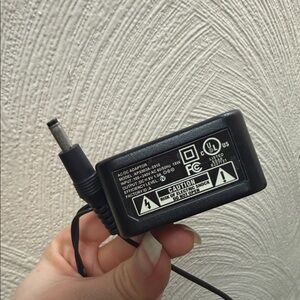 Black AC/DC Power Adapter Charger